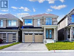 10 RED BLOSSOM COURT Whitchurch-Stouffville, ON L4A 4V1