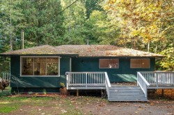 705 Carr Blvd  Gabriola Island, BC V0R 1X3