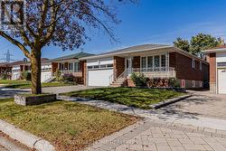 62 IANGROVE TERRACE Toronto, ON M1W 2H2