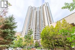 1727 - 500 DORIS AVENUE Toronto, ON M2N 0C1