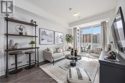 414 - 38 FOREST MANOR ROAD Toronto, ON M2J 1M1