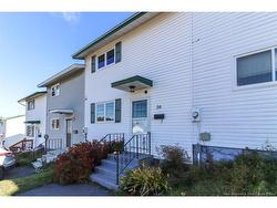 36 Saint Anne ST Saint John, NB E2J 3X2
