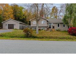 235 Highfield AVE Saint John, NB E2M 6V4