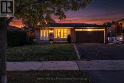 476 MICHELLE ROW  Mississauga, ON L5A 3C3