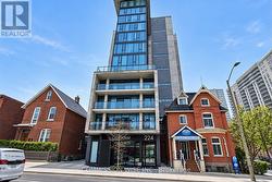 204 - 224 LYON STREET N  Ottawa, ON K1R 0C1