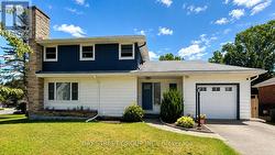 3 PARKSIDE DRIVE Tillsonburg, ON N4G 4A1