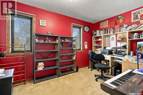 374 Thain Crescent, Saskatoon, SK 