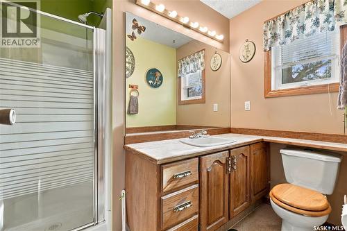 374 Thain Crescent, Saskatoon, SK 