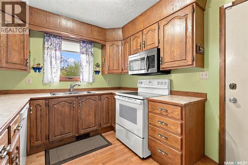 374 Thain Crescent, Saskatoon, SK 