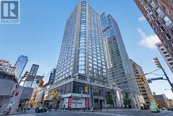 1918 - 155 YORKVILLE AVENUE  Toronto, ON M5R 0B4