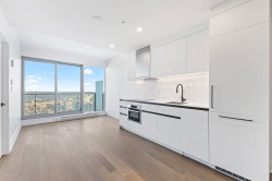 4806-720 Rue St-Jacques Montréal (Ville-Marie), QC H3C 1A1