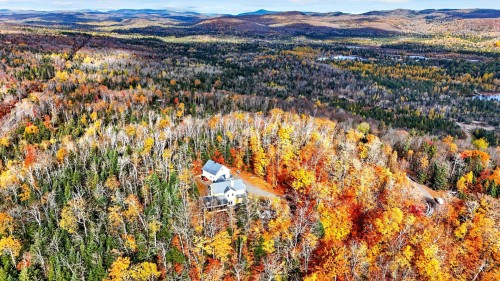 1020 Ch. Masson  Sainte-Marguerite-Du-Lac-Masson, QC J0T 1L0