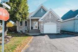 143 Rue des Sittelles  Terrebonne (Lachenaie), QC J6V 1P2