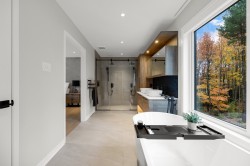 Salle de bains attenante à la CCP - 