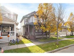 4598 TURNER SQUARE SQ NW  Edmonton, AB T6R 3H3