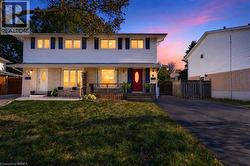 9 ONSLOW Court Oakville, ON L6H 1J1