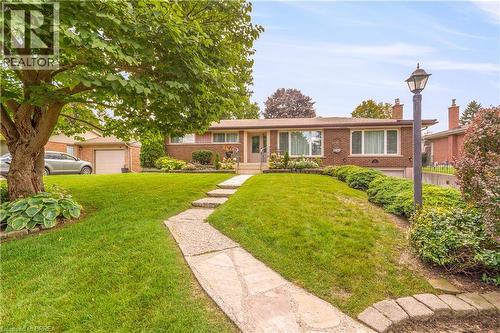 25 BRIER Crescent  Brantford, ON N3R 3M5