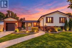 30 COWAN AVENUE  London South, ON N6C 4E6