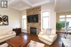 Tray ceiling with recessed lighting - 