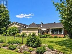 818 DAVID MANCHESTER ROAD  Ottawa, ON K0A 1L0