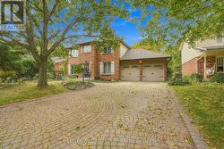 188 HOSTEIN DRIVE  Hamilton, ON L9G 3W5