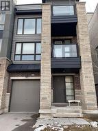 3038 POSTRIDGE DRIVE Oakville, ON L6L 0R9
