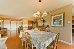 Dining Room - 