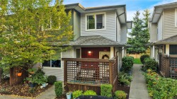 #103-2157 Ridgemont Pl Nanaimo, BC V9T 0C8