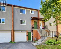 415 BAIRSTOW Crescent Unit# 4  Waterloo, ON N2K 2H7
