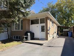 LOWER - 47 LONGFORD DRIVE Newmarket, ON L3Y 2Y6