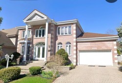 9070 Crois. Rouyn Brossard, QC J4Y 2T9
