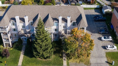 302-99 Ch. Duhamel  Pincourt, QC J7W 4C6