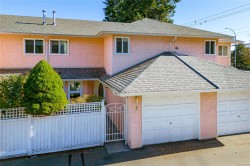 #2-3570 Norwell Dr Nanaimo, BC V9T 1X6