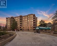210 - 1210 DON MILLS ROAD Toronto, ON M3B 3N9