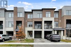 106 BRAVO LANE Newmarket, ON L3X 0L3