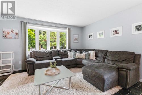 436 FERNDALE AVENUE  London South (South P), ON N6C 2Z1