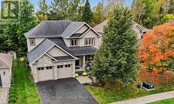152 WEST RIDGE DRIVE  Ottawa, ON K2S 2H3