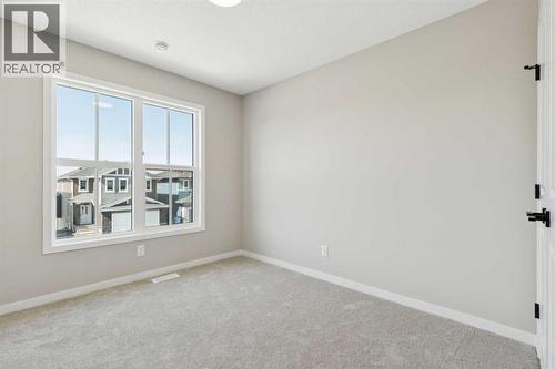 302 Hotchkiss Common Se, Calgary, AB 