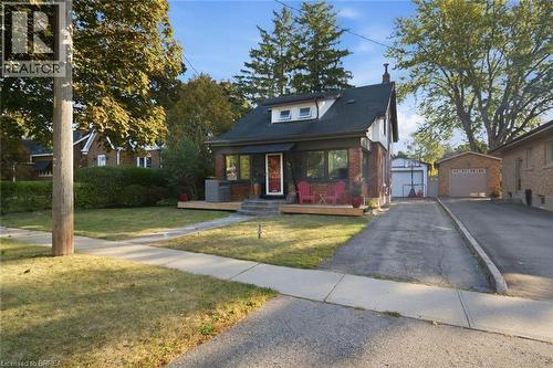 13 FOREST Road  Brantford, ON N3S 6V9