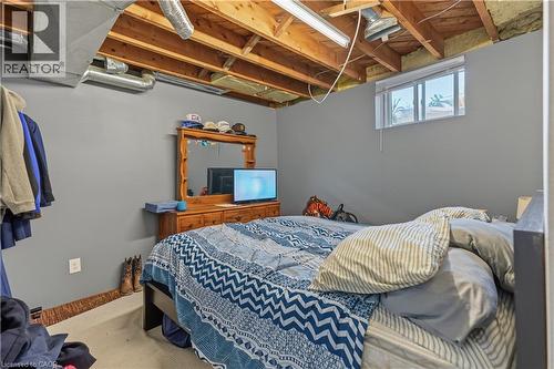 100 Montrose Avenue, Hamilton, ON 