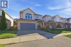 382 MOUNTAIN LAUREL Crescent  Kitchener, ON N2E 4B4