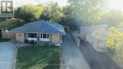 1916 REISS COURT  Mississauga, ON L5J 3S3