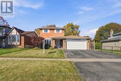 26 CARRUTHERS DRIVE  Clarington (Bowmanville), ON L1C 3S2