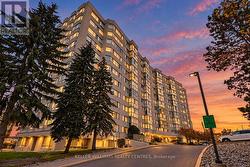 408 - 270 DAVIS DRIVE  Newmarket, ON L3Y 8K2