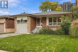 30 VANGUARD DRIVE Toronto, ON M9B 5E6