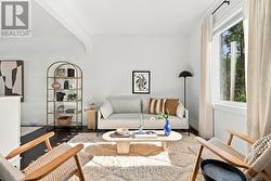 100 DAGMAR AVENUE  Toronto, ON M4M 1W2