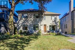 24 CEDARBANK CRESCENT  Toronto, ON M3B 3A4