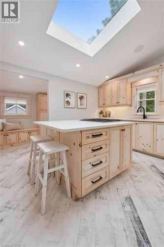 183 ELIZABETH Street  Guelph, ON N1E 2X5