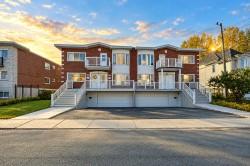 1320  - 1322 Rue Jasmin  Laval (Chomedey), QC H7W 3V9