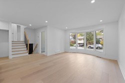 Salon - 